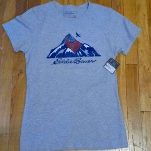 Eddie Bauer Women's Medium Graphic Tee-USA